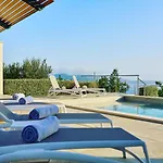 Mi Vila *